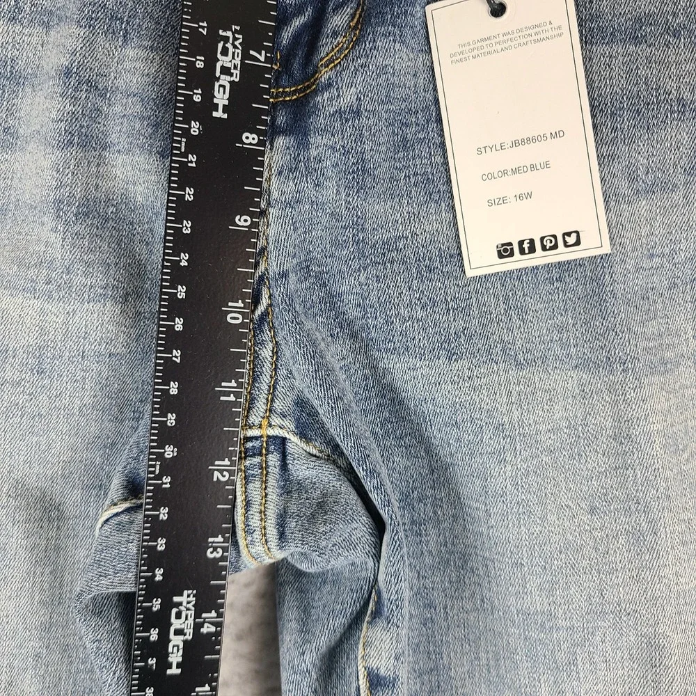 Judy Blue Jeans Womens 16W Blue Boyfriend Fit Distress Light Wash JB88605 NEW